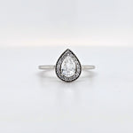 SS w sapp pear ring